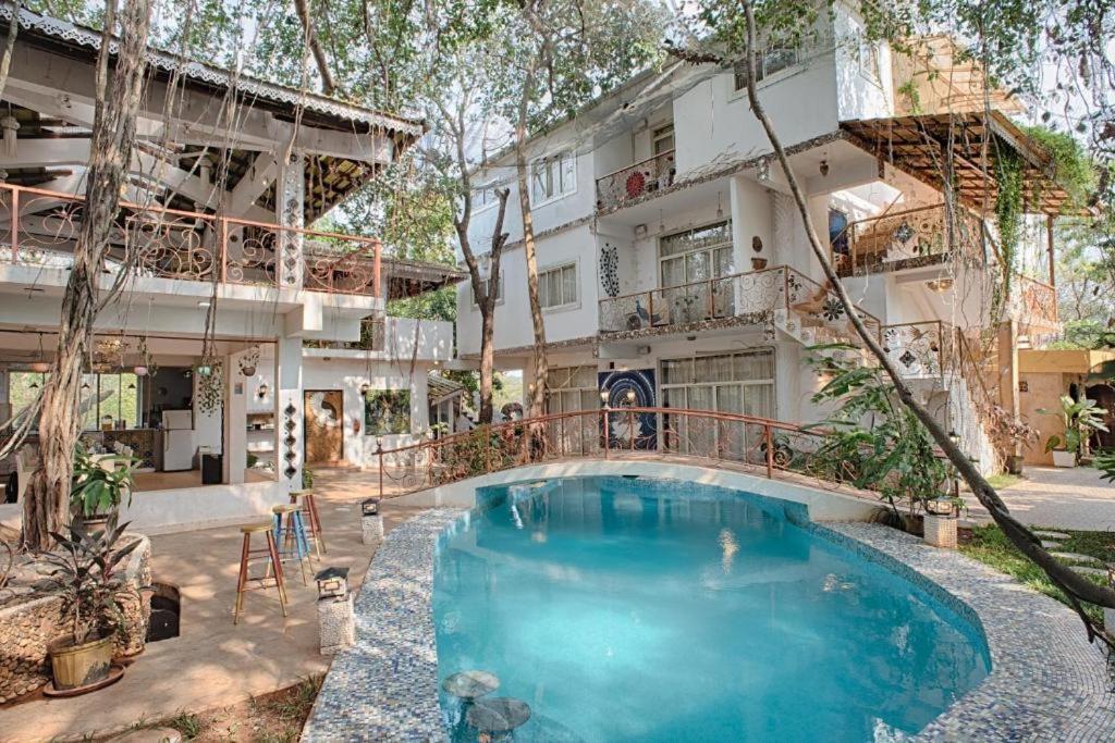 The Singing Tree Hotell Old Goa Exteriör bild