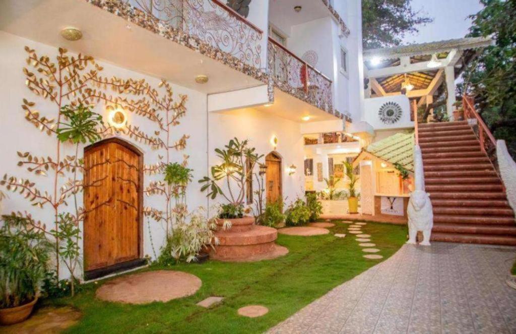 The Singing Tree Hotell Old Goa Exteriör bild