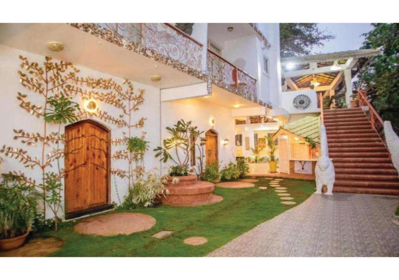 The Singing Tree Hotell Old Goa Exteriör bild